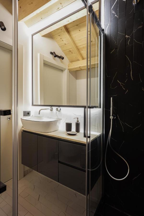 Su Meri Stampace - Luxury Apartment City Center カリアリ エクステリア 写真