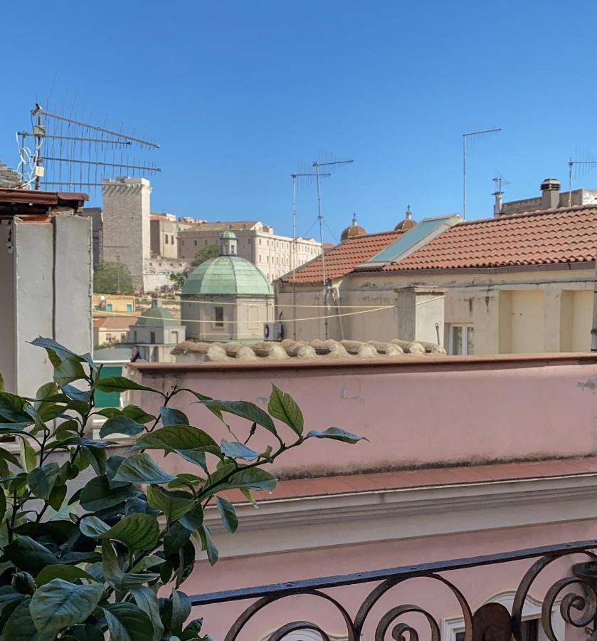 Su Meri Stampace - Luxury Apartment City Center カリアリ エクステリア 写真