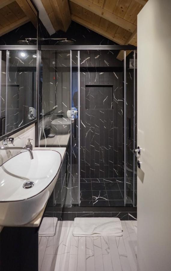 Su Meri Stampace - Luxury Apartment City Center カリアリ エクステリア 写真