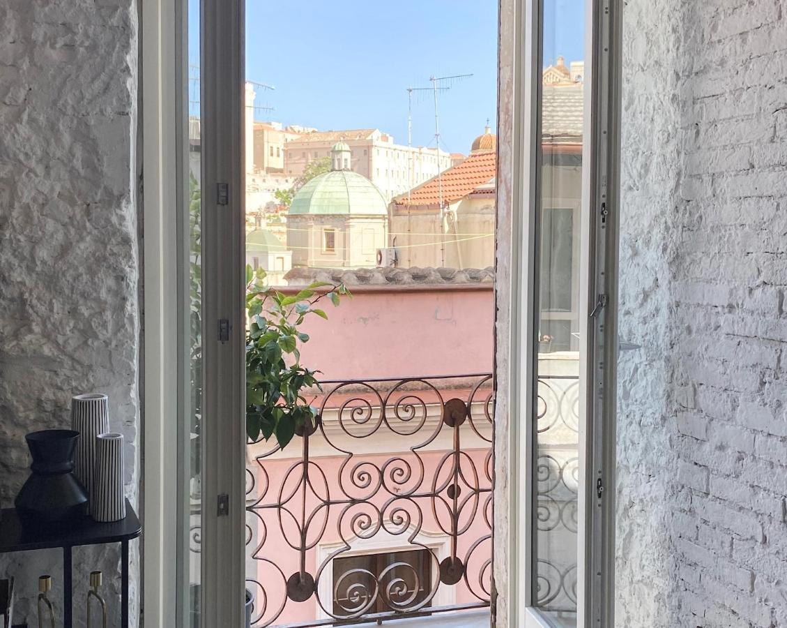 Su Meri Stampace - Luxury Apartment City Center カリアリ エクステリア 写真